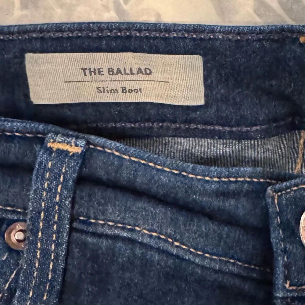 EUC AG The Ballad Dark Wash Jeans (30R)